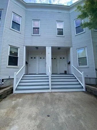 $3,000 | 50 Oliver Street, Unit D, Somerville, MA 02145