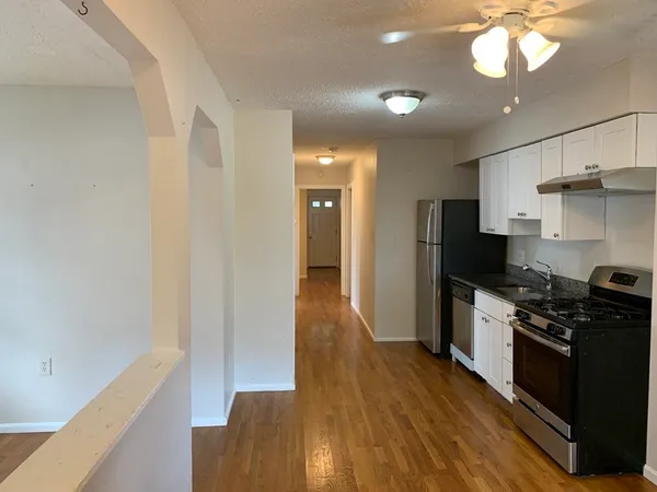 $3,000 | 50 Oliver Street, Unit D, Somerville, MA 02145