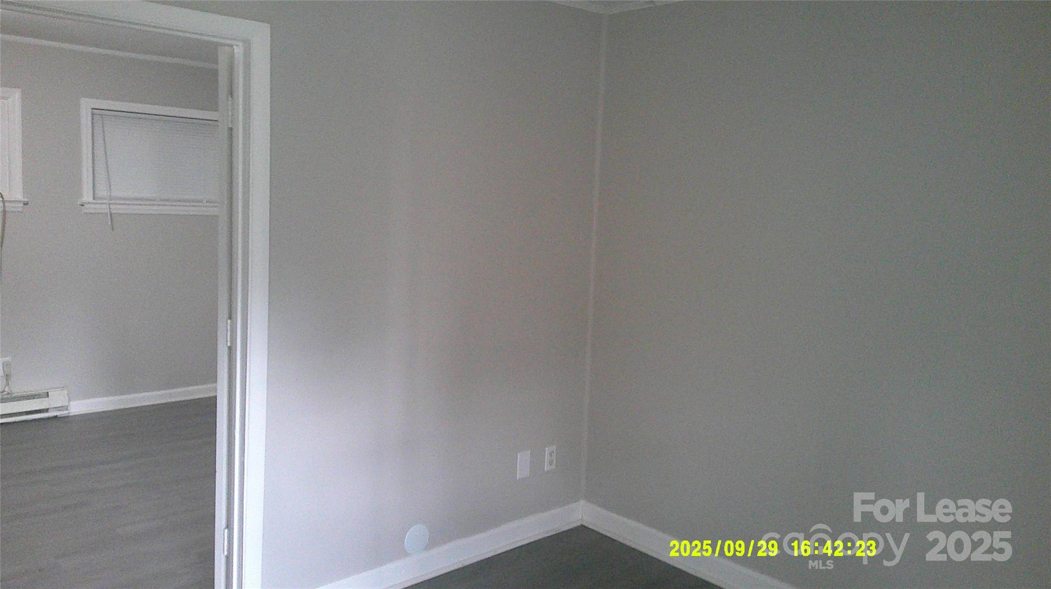 435 Arlington Circle Northwest, Unit E Lenoir, NC 28645 - Photo 4 of 7 close up of a white marble wall