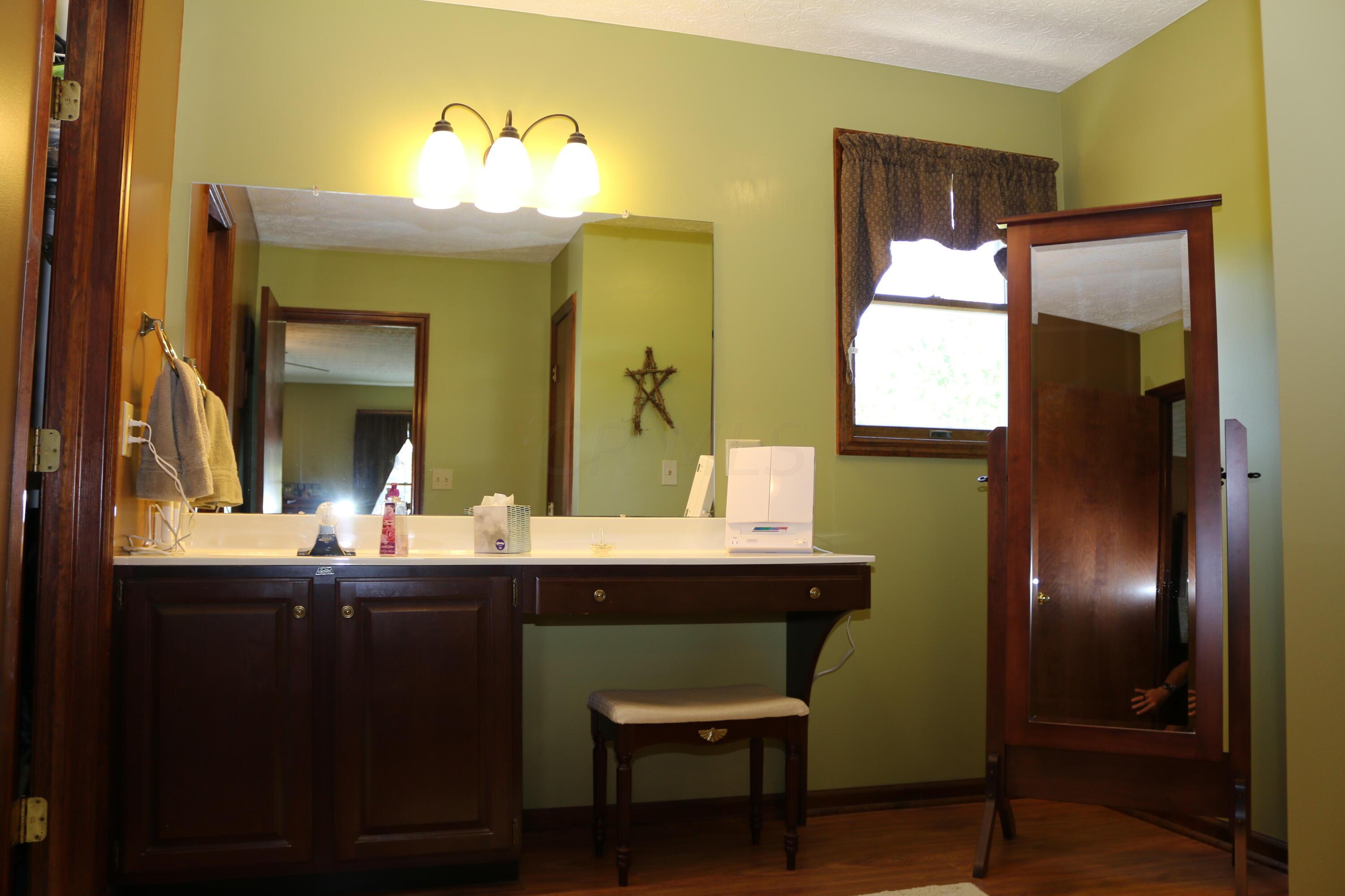 1560 Rome Corners Road Galena, OH 43021 - Photo 14 of 39 Gallery Image 14