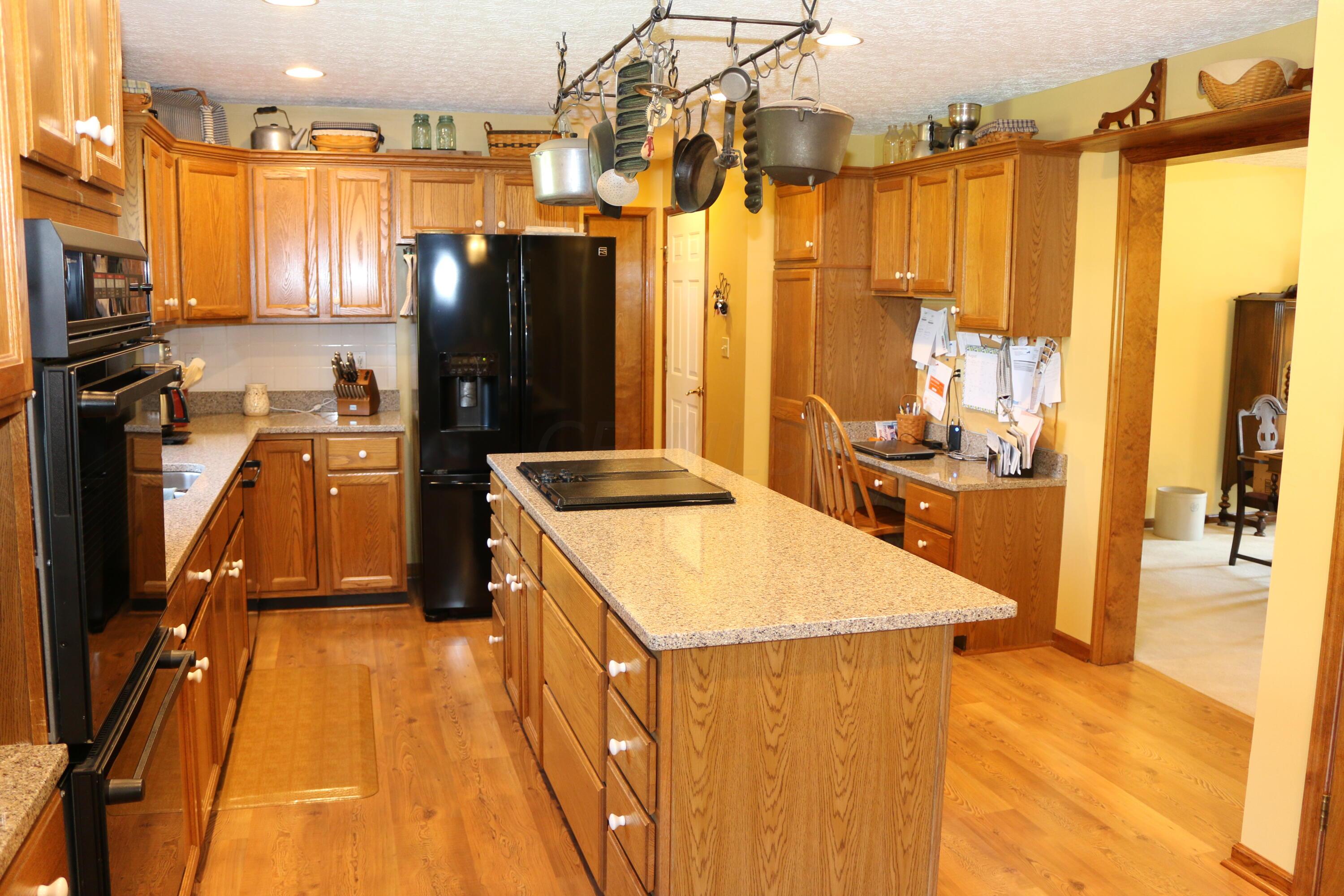 1560 Rome Corners Road Galena, OH 43021 - Photo 4 of 39 Gallery Image 4