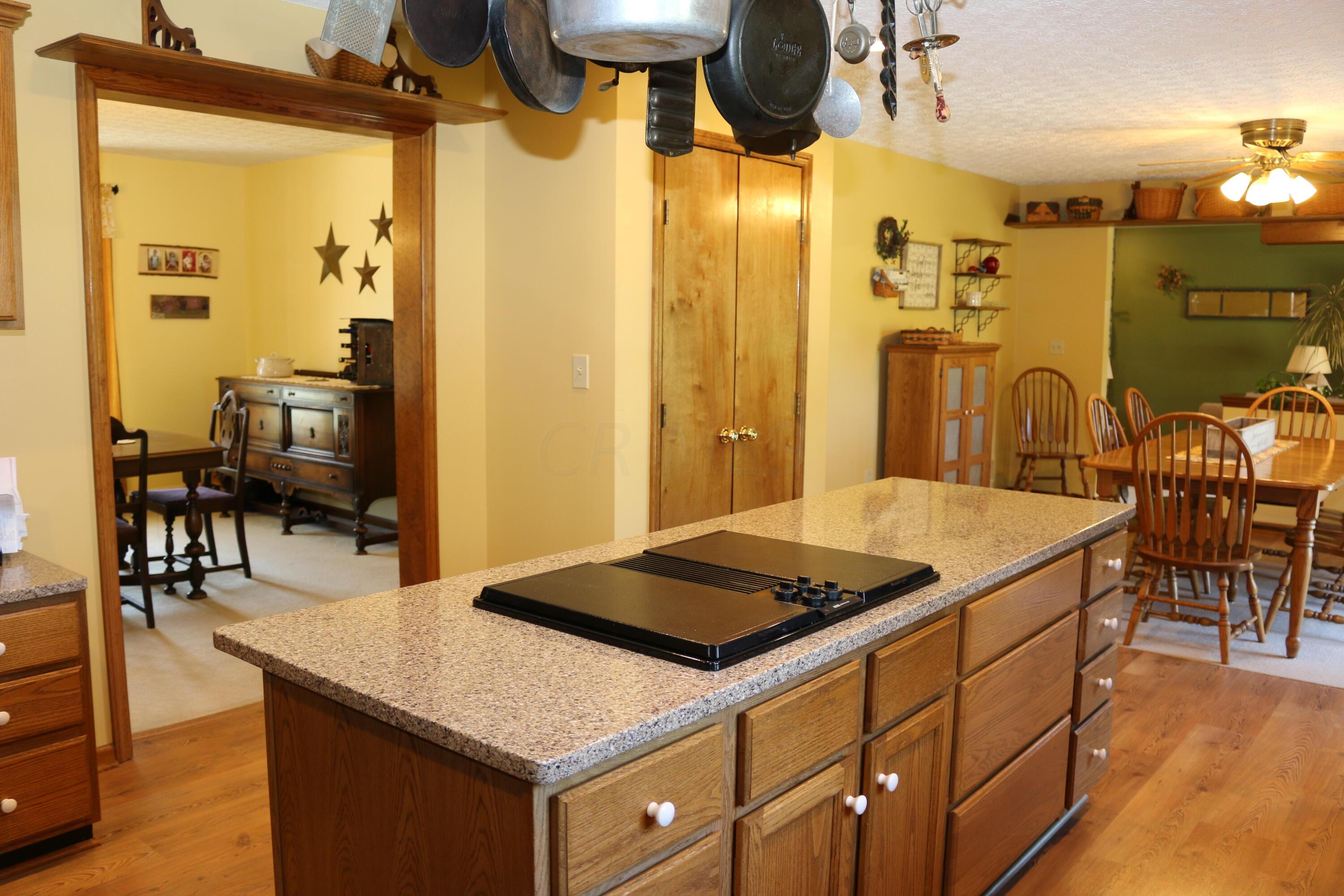 1560 Rome Corners Road Galena, OH 43021 - Photo 5 of 39 Gallery Image 5