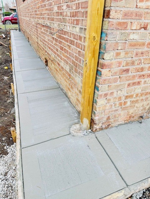 9508 South Green Street Chicago, IL 60643 - Photo 32 of 47 a view of wooden door