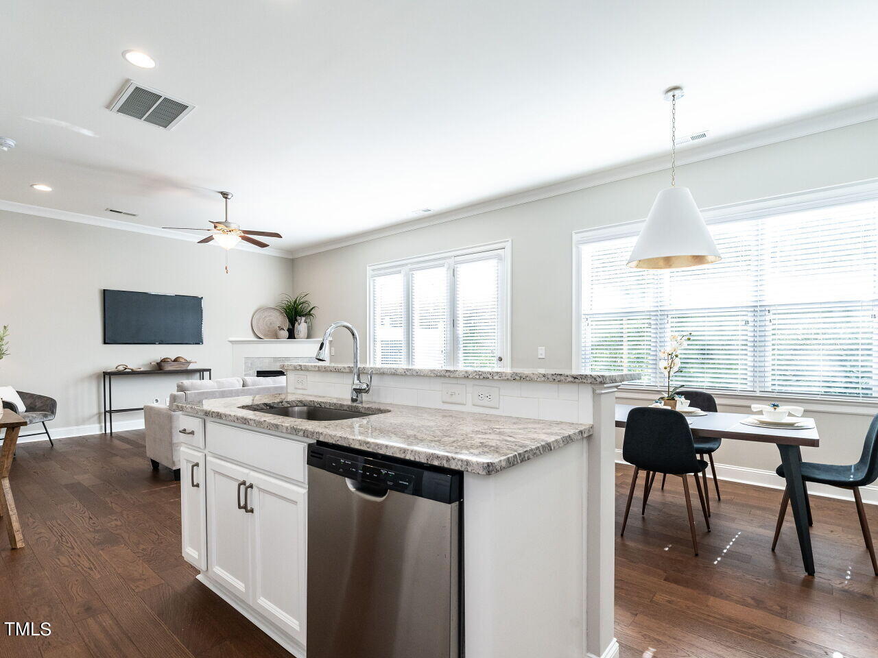 328 Ashton Ridge Lane Cary, NC 27513 - Photo 11 of 25 013-1280x960-kitchen