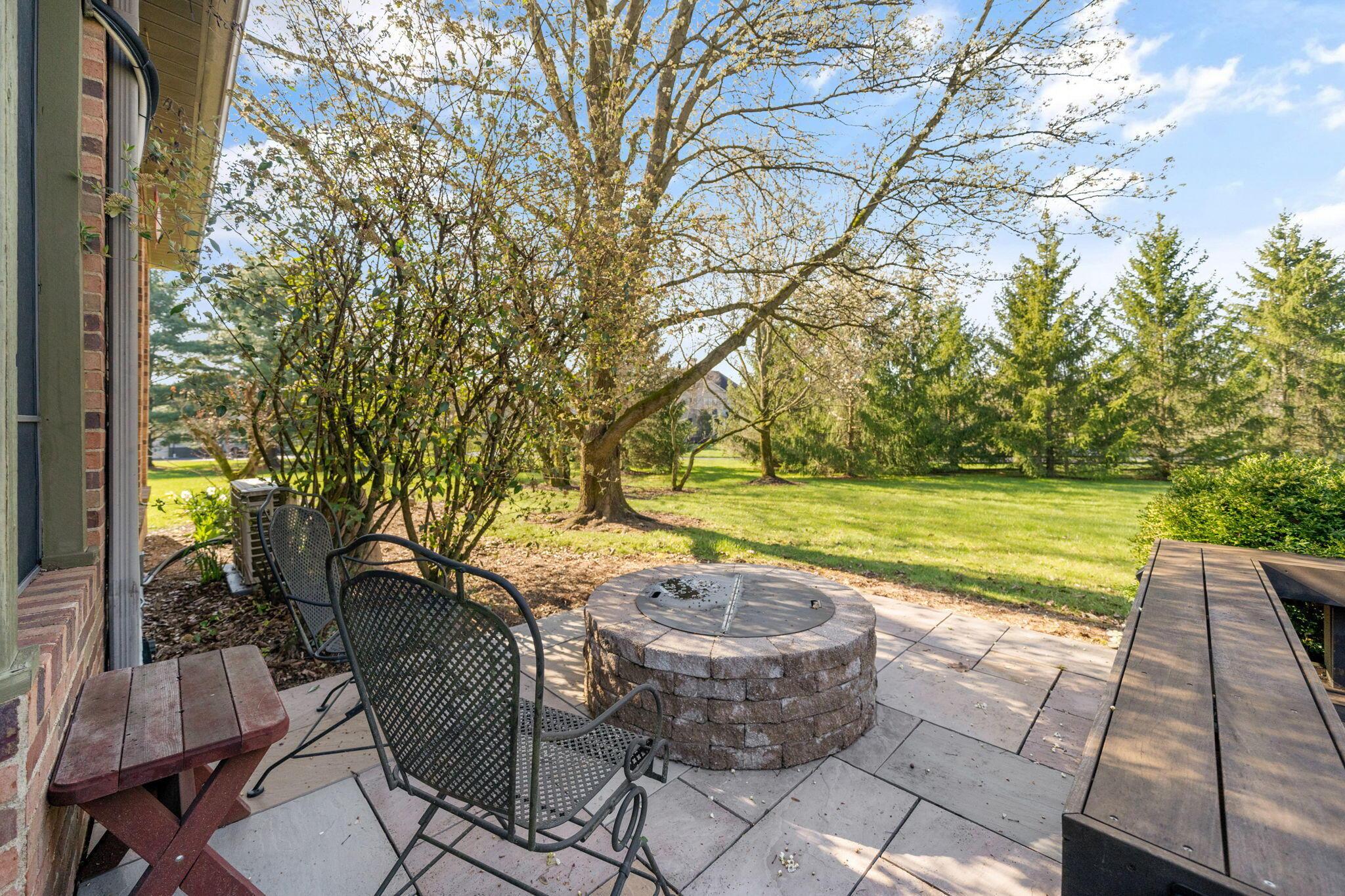 3450 Mann Road Blacklick, OH 43004 - Photo 85 of 134 Patio