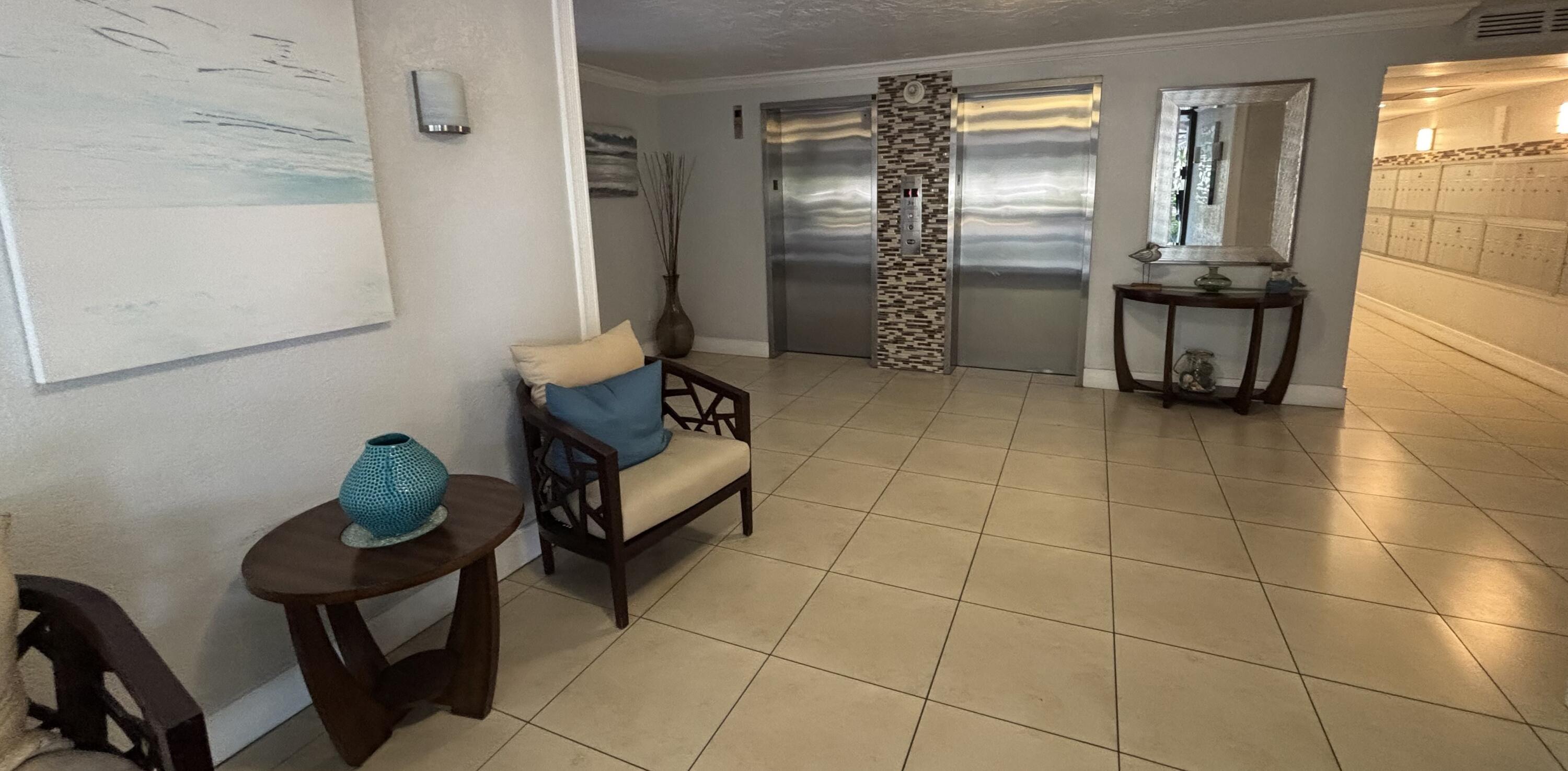 605 Oaks Drive, Unit 503 Pompano Beach, FL 33069 - Photo 2 of 15