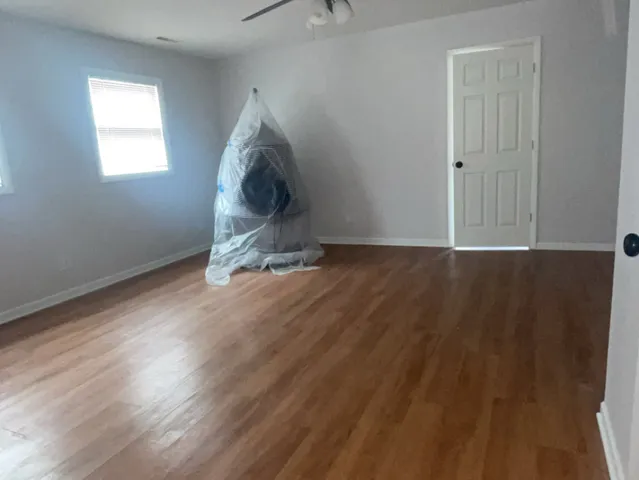 $2,000 | 3611 North Sacramento Avenue, Chicago, IL 60618