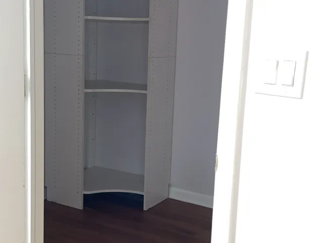 $2,000 | 3611 North Sacramento Avenue, Chicago, IL 60618