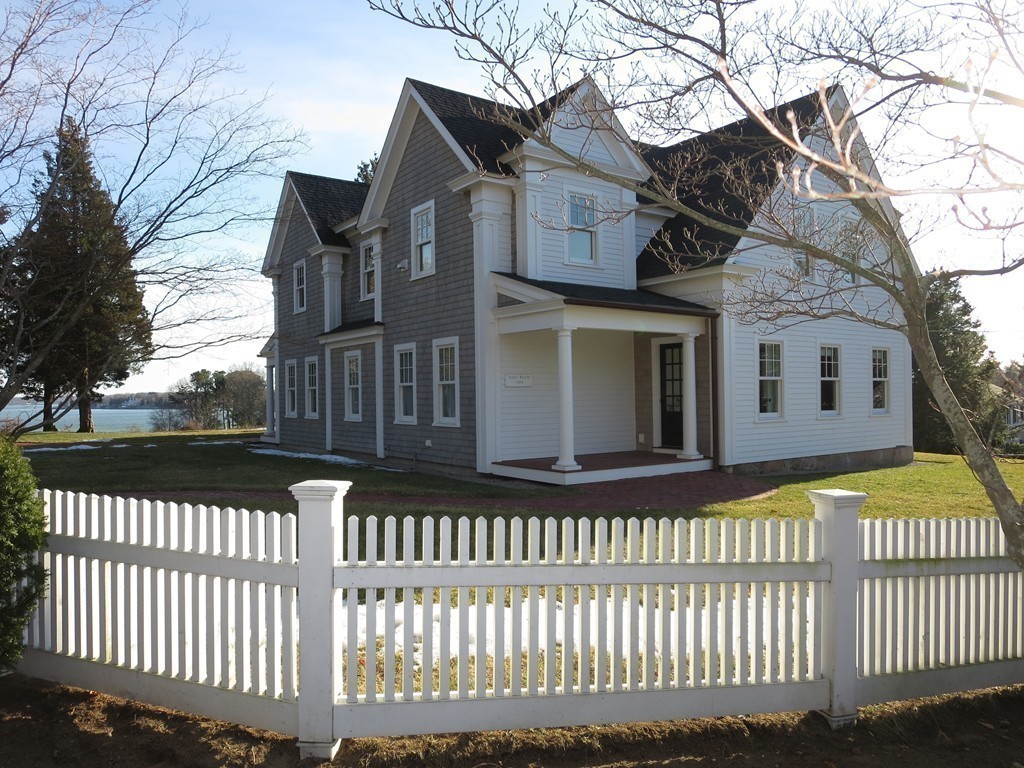 567 Bay Road Duxbury, MA 02332 - Photo 1 of 19 Gallery Image 1