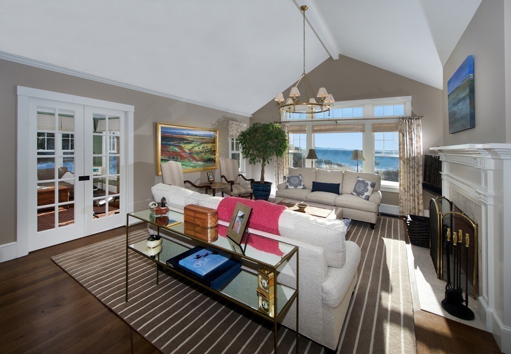 567 Bay Road Duxbury, MA 02332 - Photo 3 of 19 Gallery Image 3