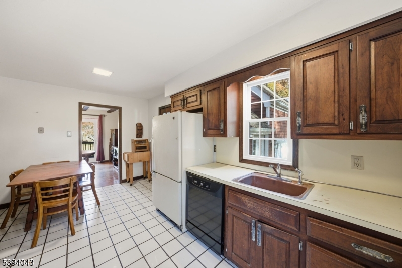 166 Anthony Road Glen Gardner, NJ 08826 - Photo 13 of 50