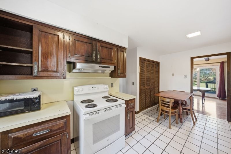 166 Anthony Road Glen Gardner, NJ 08826 - Photo 14 of 50