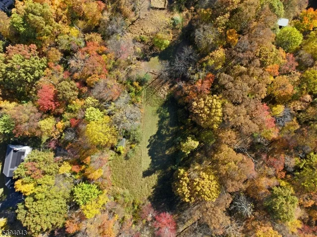 $749,900 | 166 Anthony Road, Glen Gardner, NJ 08826