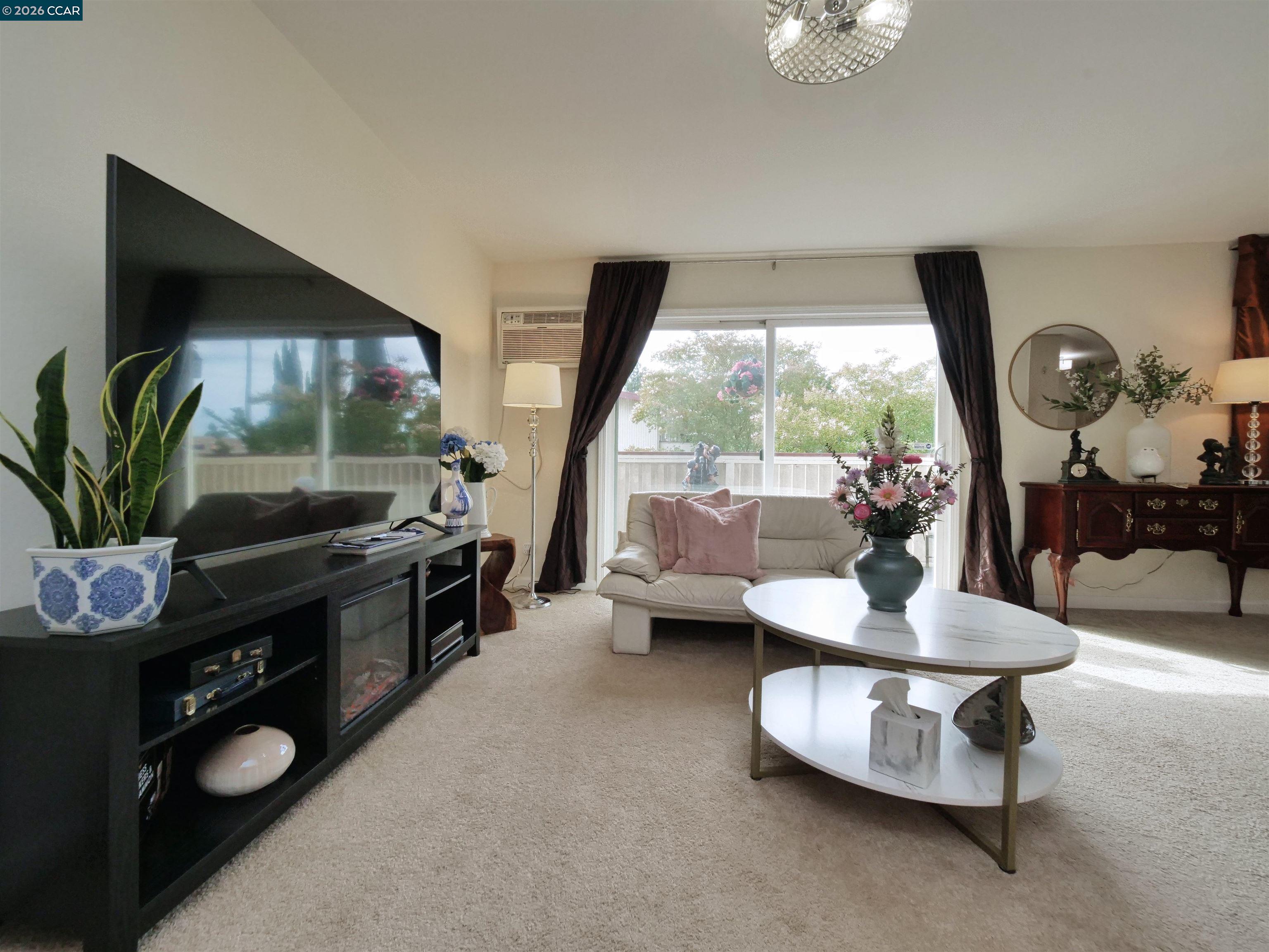 2180 Geary Road, Unit 20 Pleasant Hill, CA 94523 - Photo 4 of 28