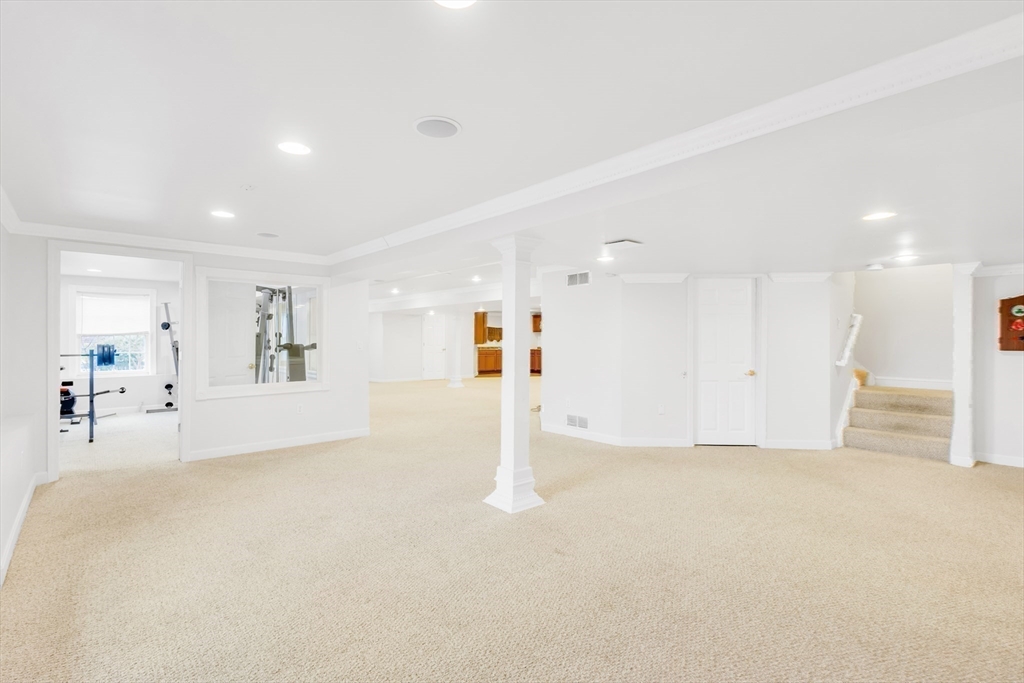 45 Endean Drive Walpole, MA 02032 - Photo 31 of 42