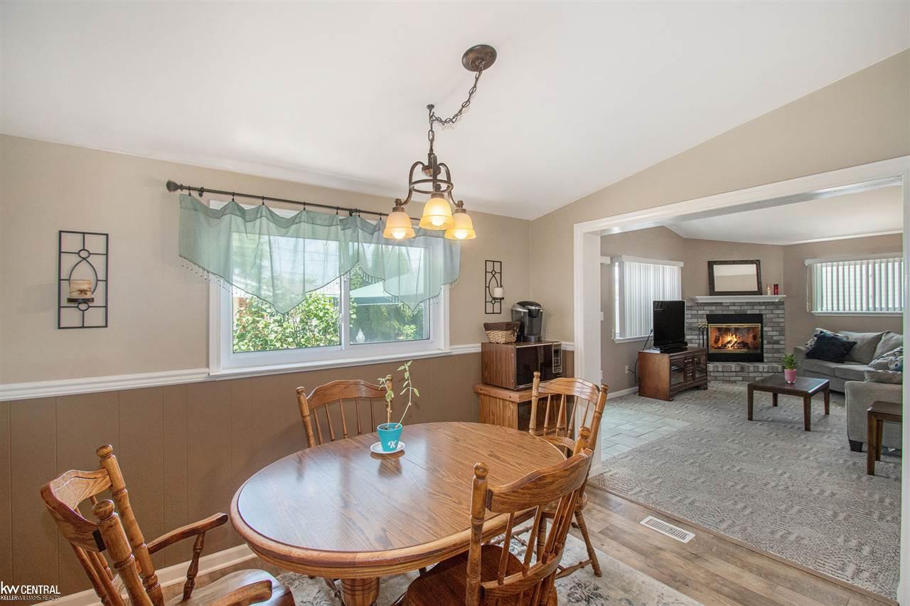 18049 Rainbow Road Fraser, MI 48026 - Photo 9 of 25