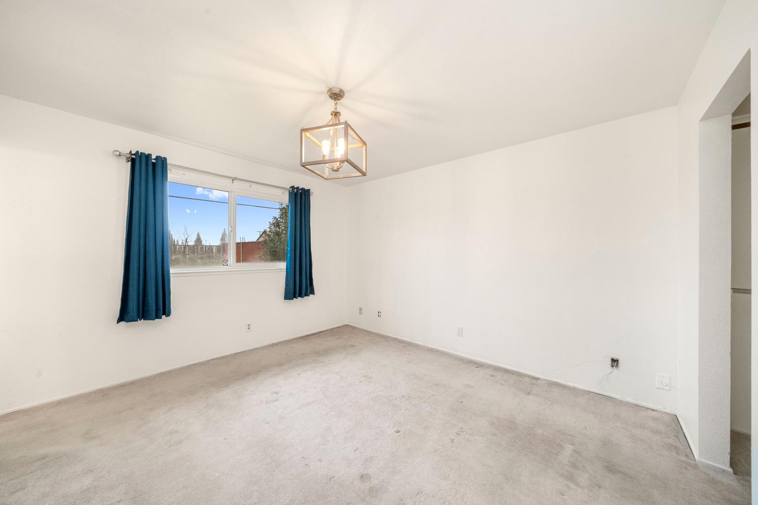 7358 Candlelight Way Citrus Heights, CA 95621 - Photo 30 of 45 a view of an empty room with a window