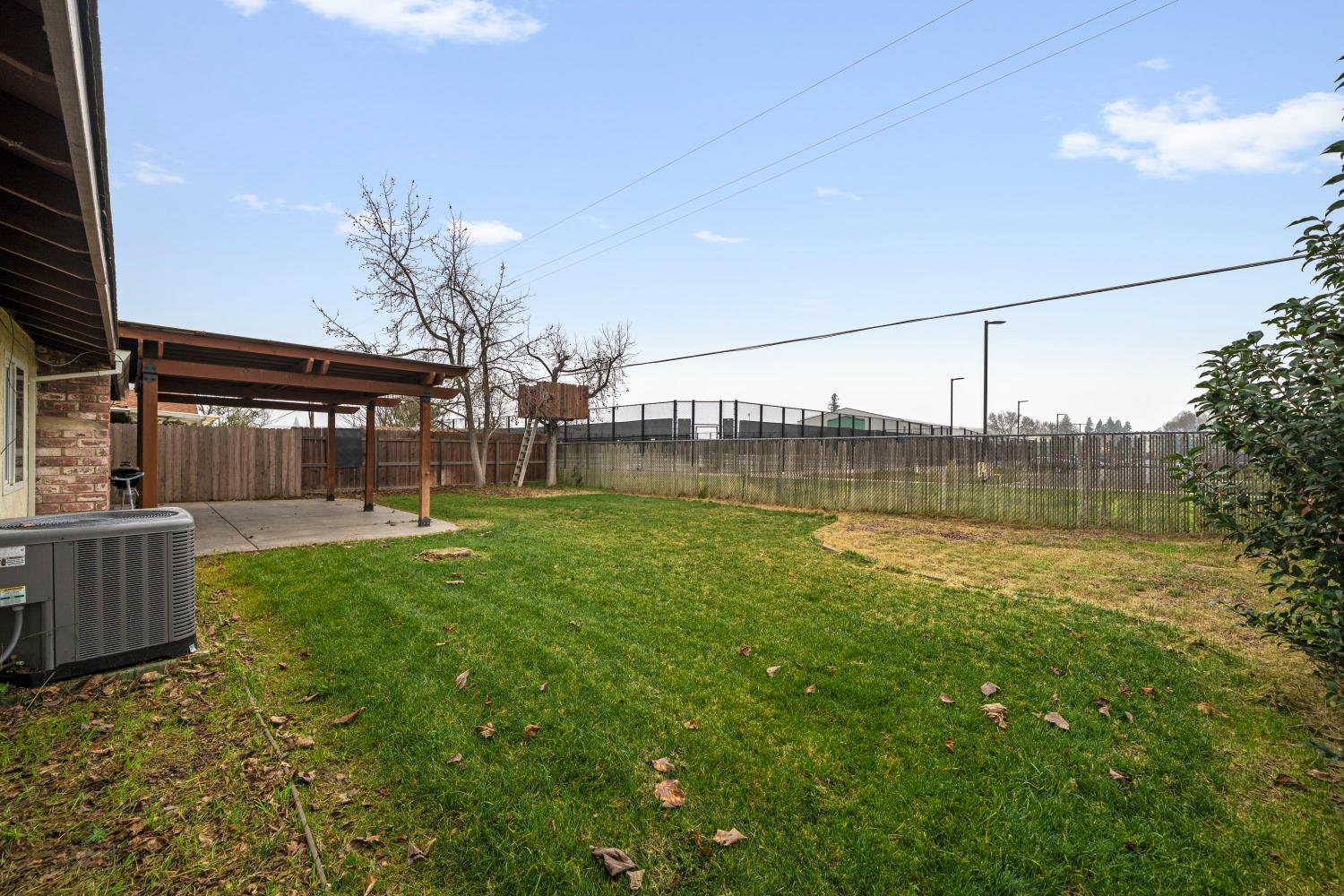 7358 Candlelight Way Citrus Heights, CA 95621 - Photo 38 of 45 a view of a swimming pool