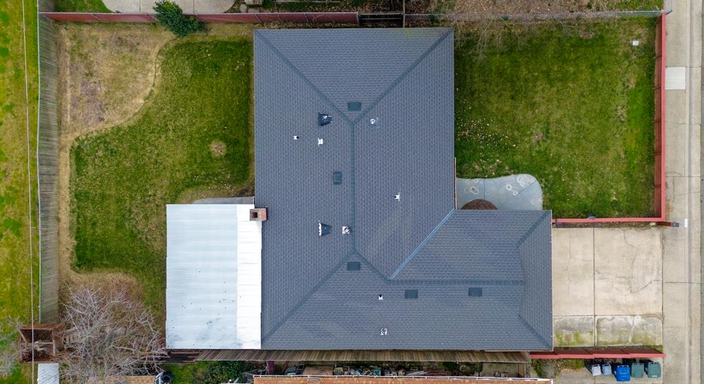 7358 Candlelight Way Citrus Heights, CA 95621 - Photo 44 of 45 an aerial view of a house having yard