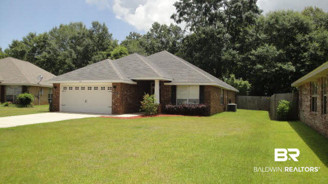 252 Wyatt Court Foley, AL 36535 - Photo 2 of 16