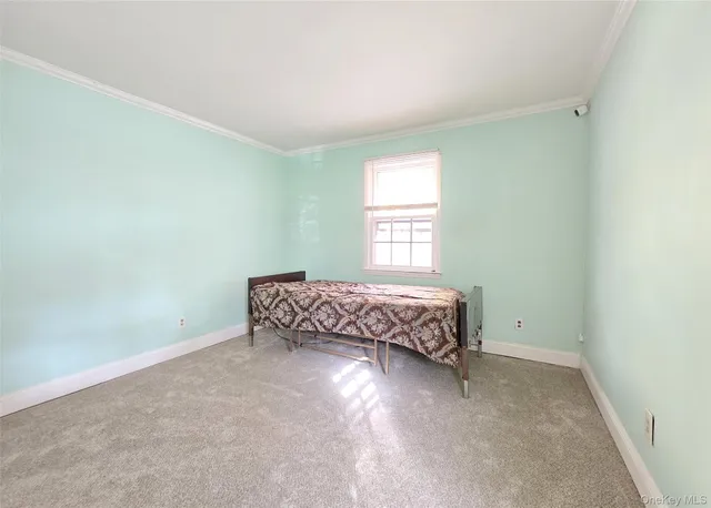 $629,900 | 585 Pulaski Road, Kings Park, NY 11754