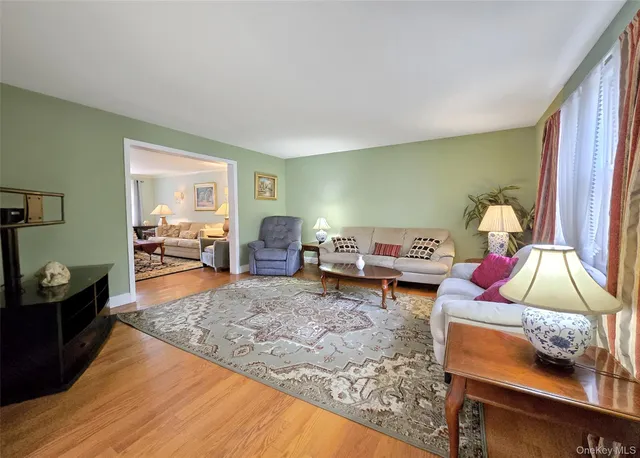 $629,900 | 585 Pulaski Road, Kings Park, NY 11754