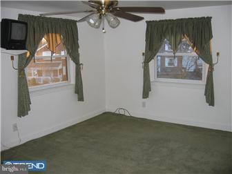 31 Rose Lane Springfield, PA 19064 - Photo 5 of 12 Bedroom - Main