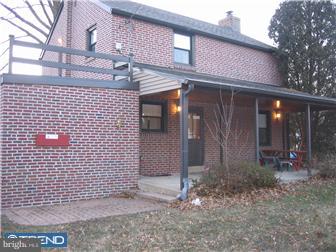 31 Rose Lane Springfield, PA 19064 - Photo 10 of 12 Exterior