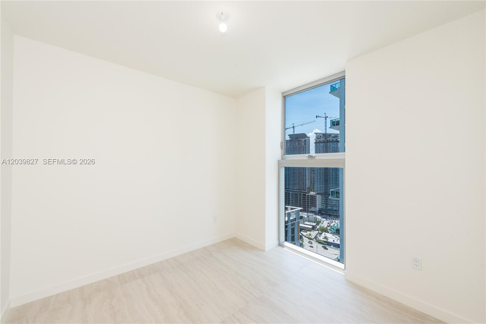 77 Southeast 5th, Unit 3206 Miami, FL 33131 - Photo 18 of 26