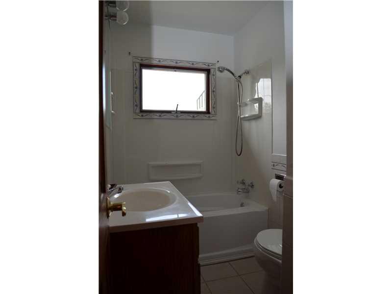 515 Fleming Road Sarver, PA 16055 - Photo 8 of 16 Full Bath.