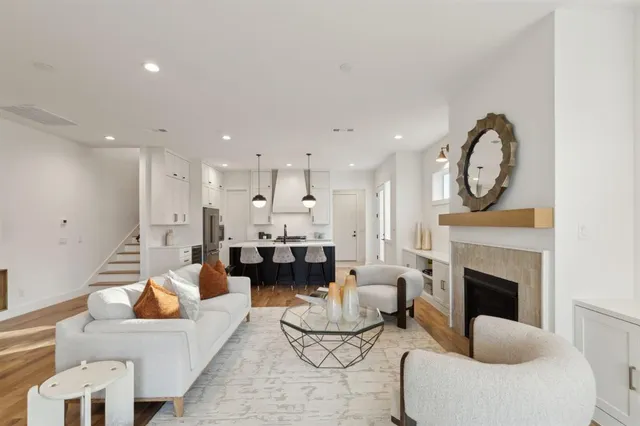 $5,250 | 4601 Hopkins Avenue, Dallas, TX 75209