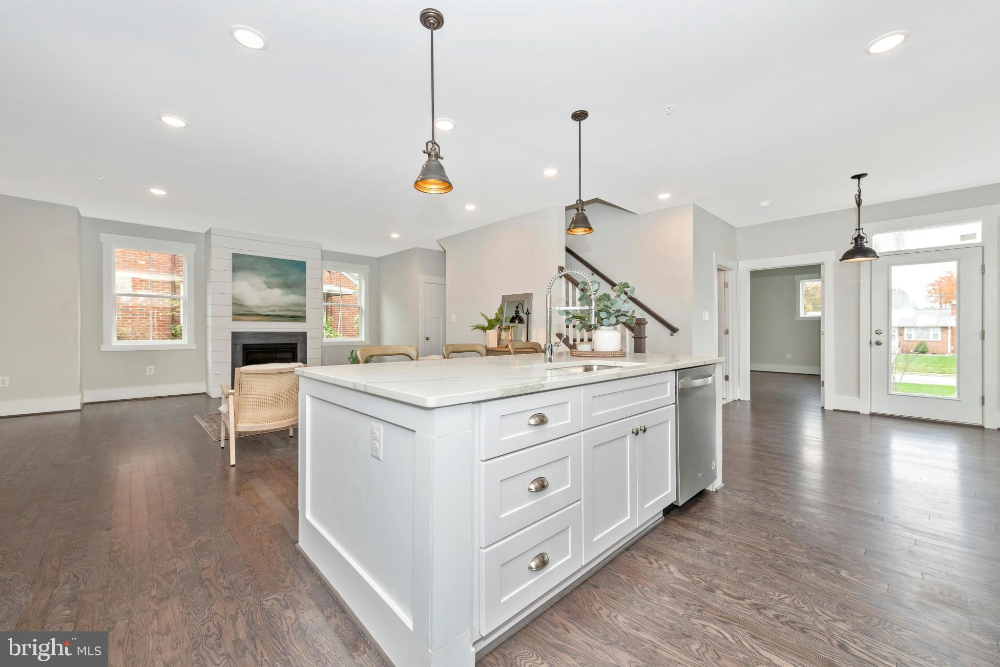 16 North Lot Easton, MD 21601 - Photo 25 of 49 Modern elegance in an open living space.