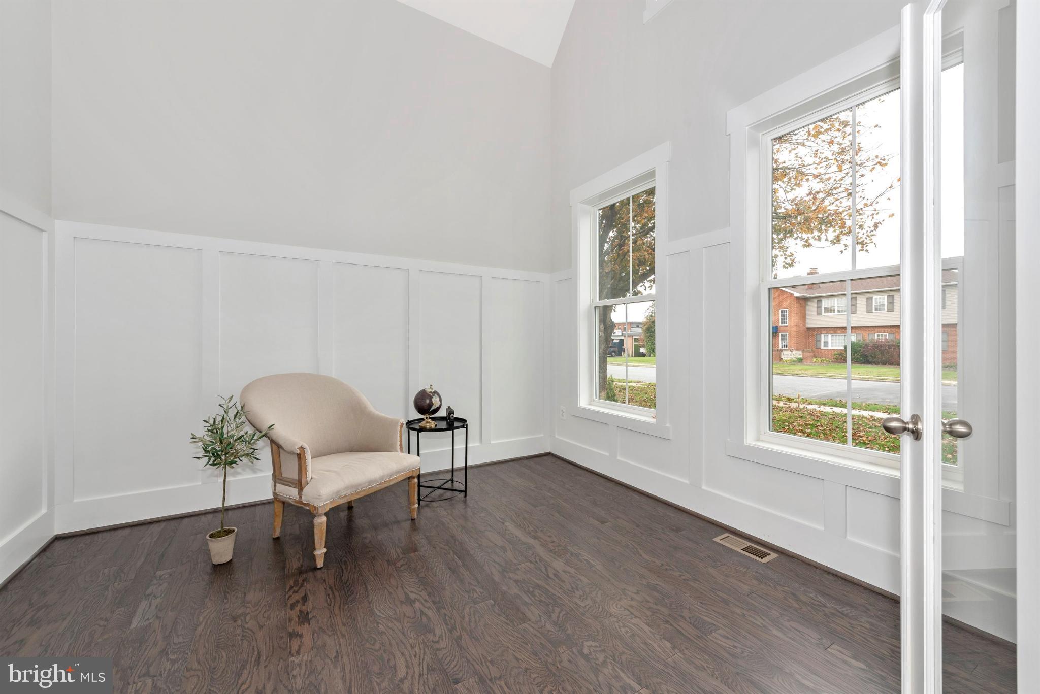 16 North Lot Easton, MD 21601 - Photo 29 of 44 Bright, airy space with elegant design.
