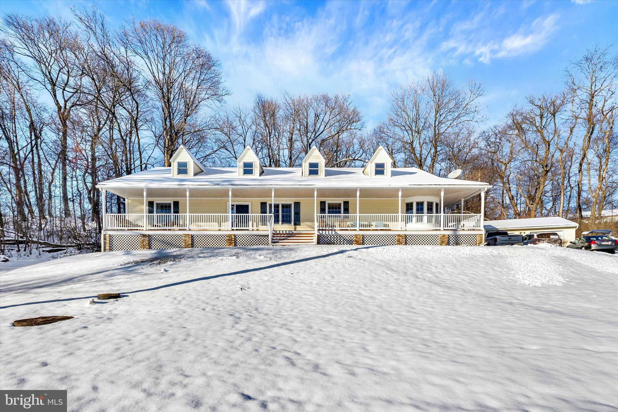 128 Vermont Road Reading, PA 19608 - Photo 2 of 34 Exterior front