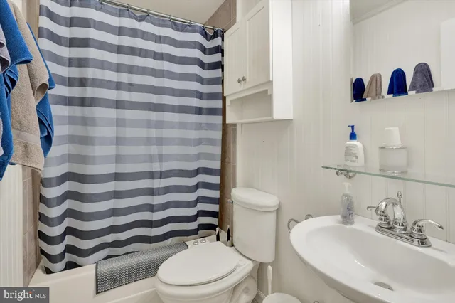 $450,000 | 128 Vermont Road, Reading, PA 19608