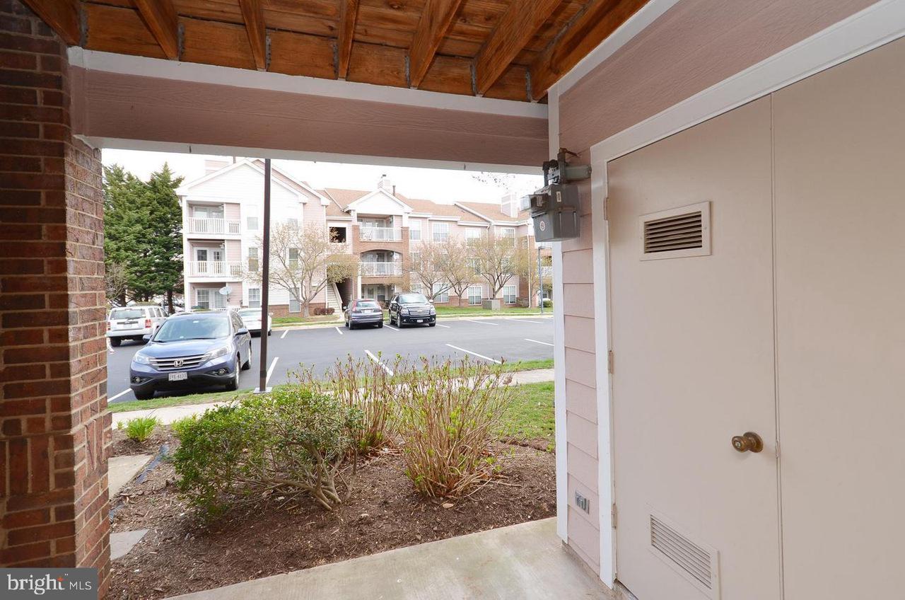 21013 Timber Ridge Terrace, Unit 101 Ashburn, VA 20147 - Photo 11 of 23
