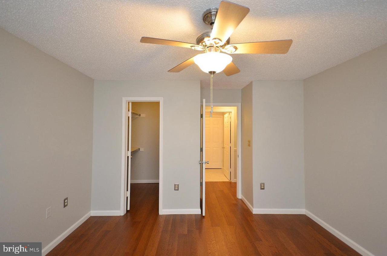 21013 Timber Ridge Terrace, Unit 101 Ashburn, VA 20147 - Photo 13 of 23