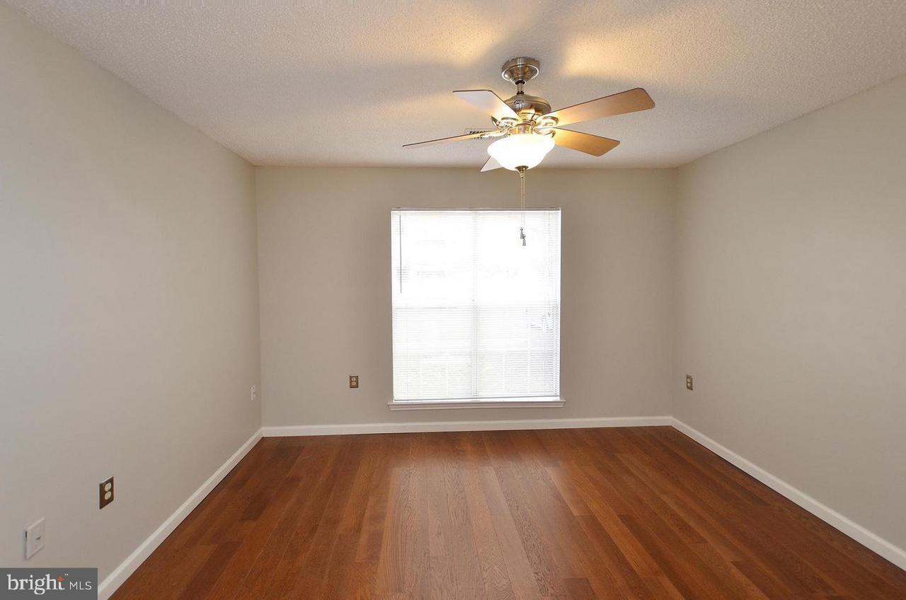 21013 Timber Ridge Terrace, Unit 101 Ashburn, VA 20147 - Photo 14 of 23