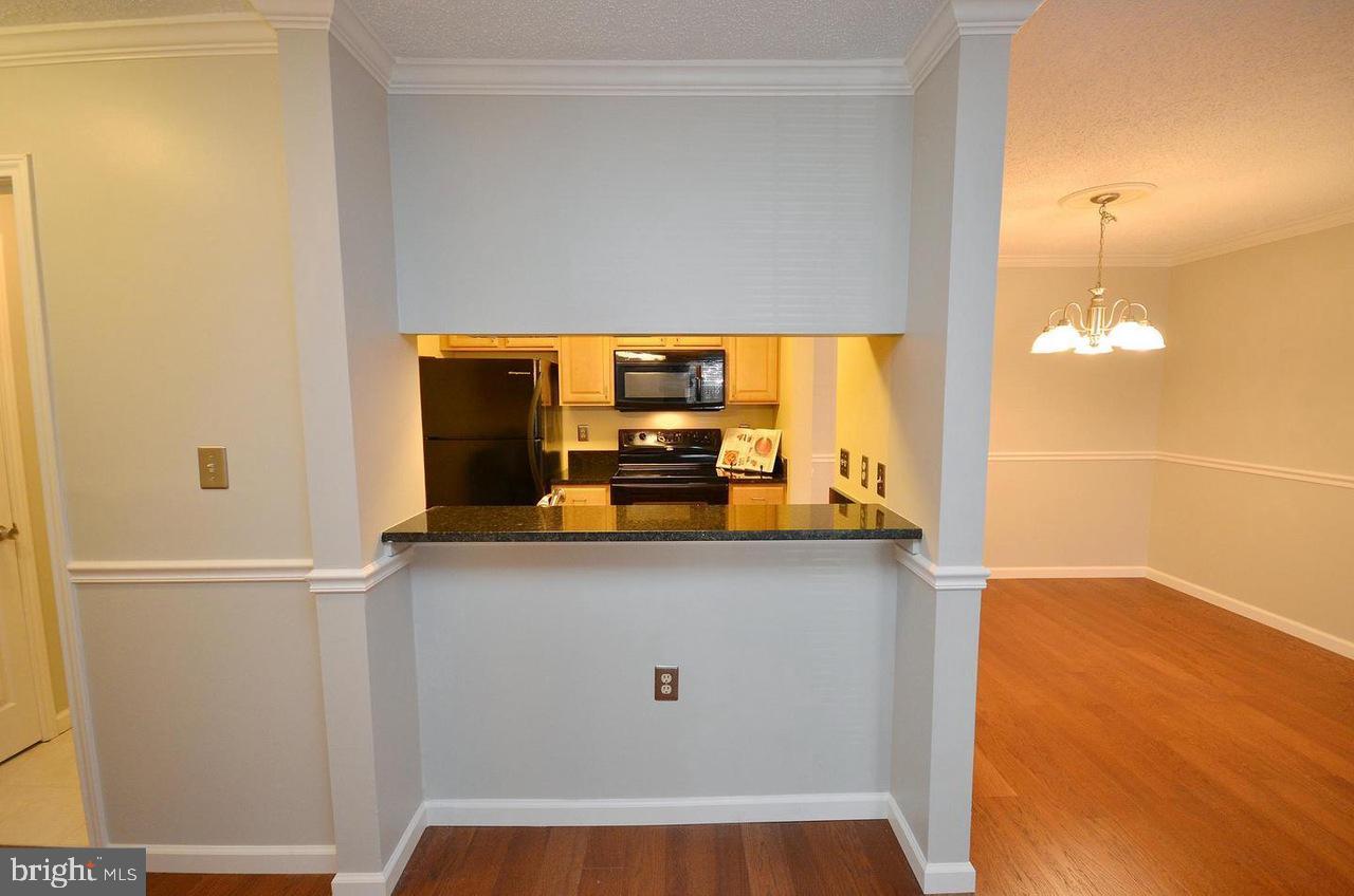 21013 Timber Ridge Terrace, Unit 101 Ashburn, VA 20147 - Photo 7 of 23