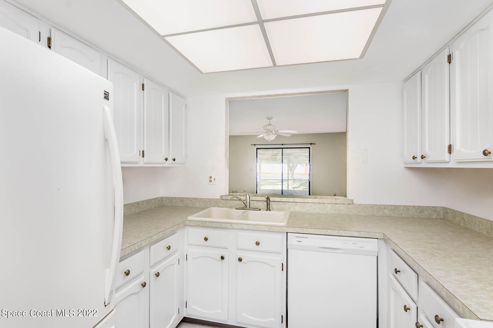 4765 Sisson Road Titusville, FL 32780 - Photo 4 of 16 IMG_0007-Edit