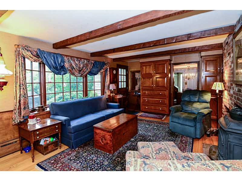 531 Puncatest Neck Road Tiverton, RI 02878 - Photo 9 of 25 Den/Family/Great Room.