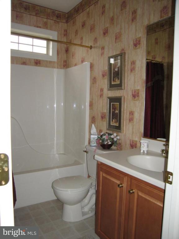 481 Stone Creek Road Lancaster, PA 17603 - Photo 8 of 46 Gallery Image 8