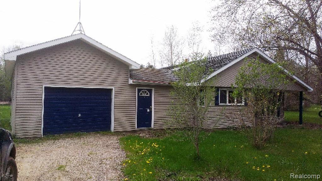 5185 West Curtis Road Coleman, MI 48618 - Photo 1 of 12 1.jpg