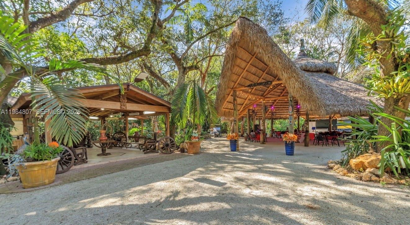 15425 Southwest 268th Street Homestead, FL 33032 - Photo 22 of 62