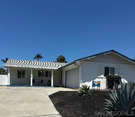 $749,000 | 1534 Kiva Lane, Vista, CA 92084