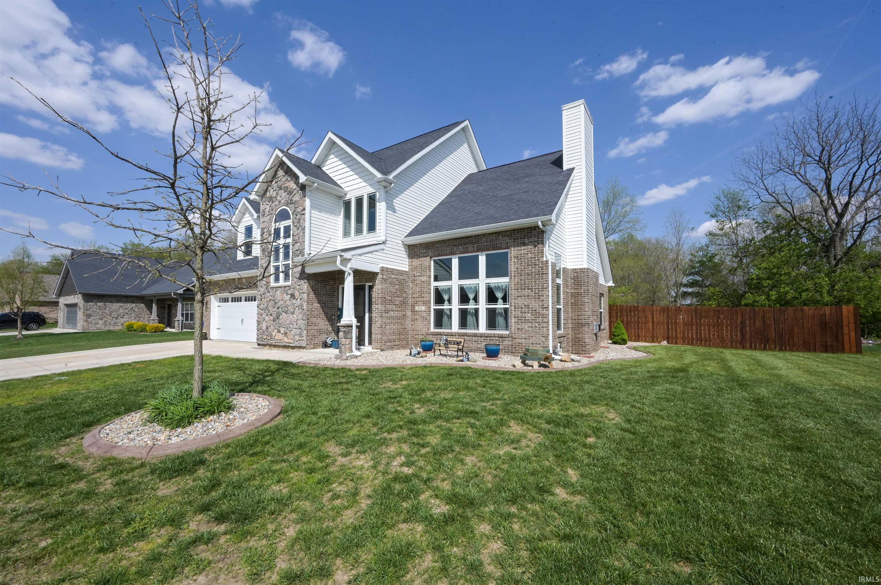 814 Bluegrass Trail Kokomo, IN 46901 - Photo 3 of 32