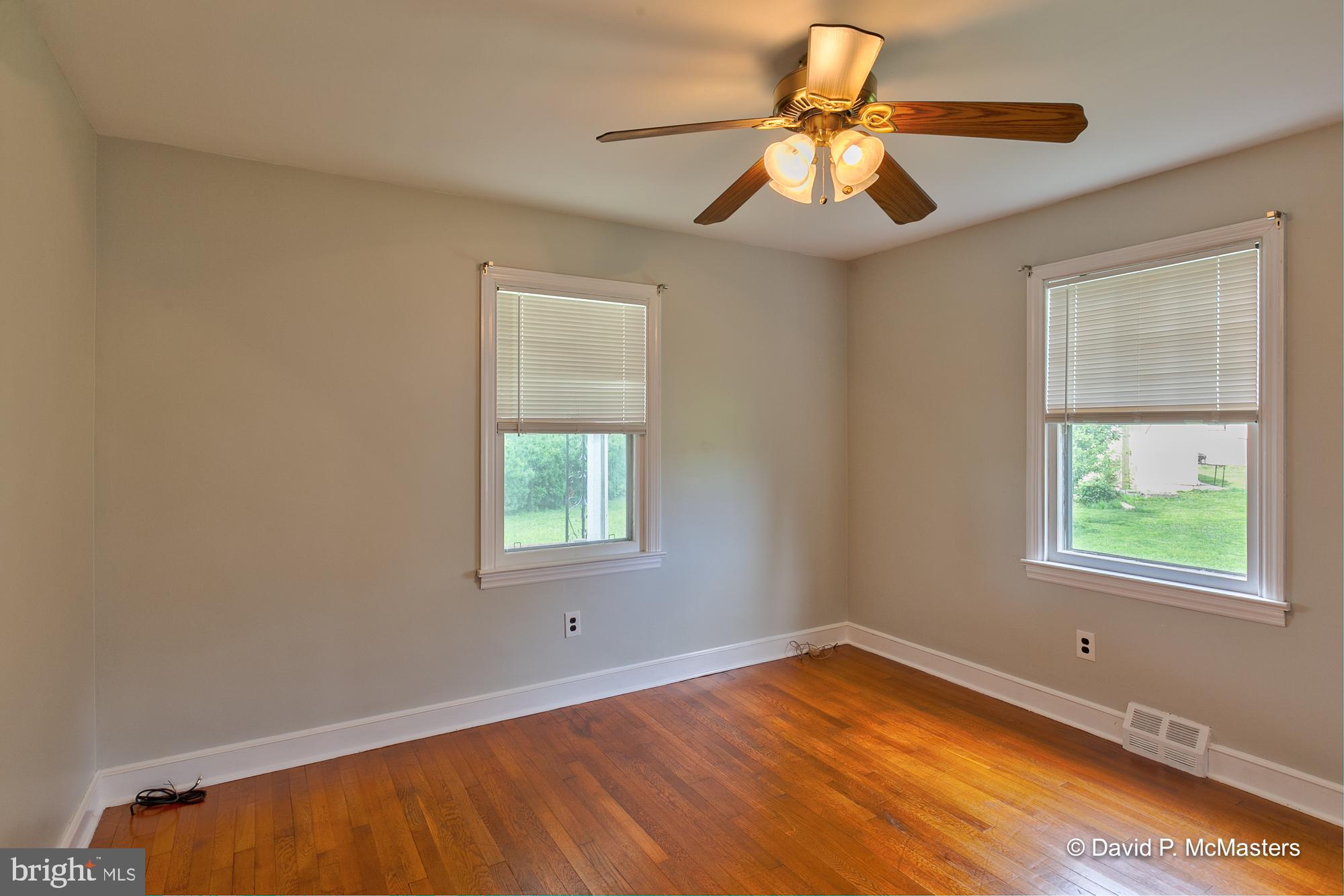 101 North Fairfax Boulevard Ranson, WV 25438 - Photo 14 of 44 Main level bedroom