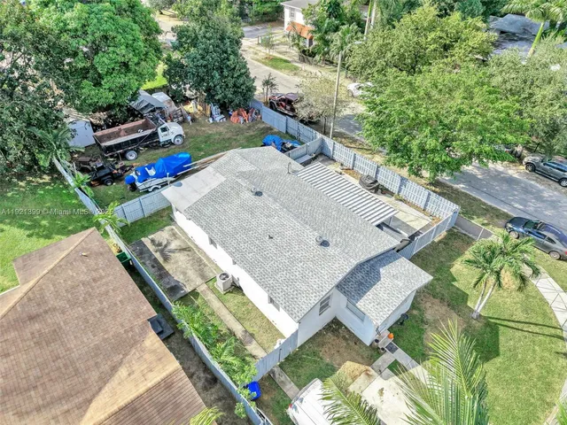 $575,000 | 2040 Northwest 34th Street, Miami, FL 33142
