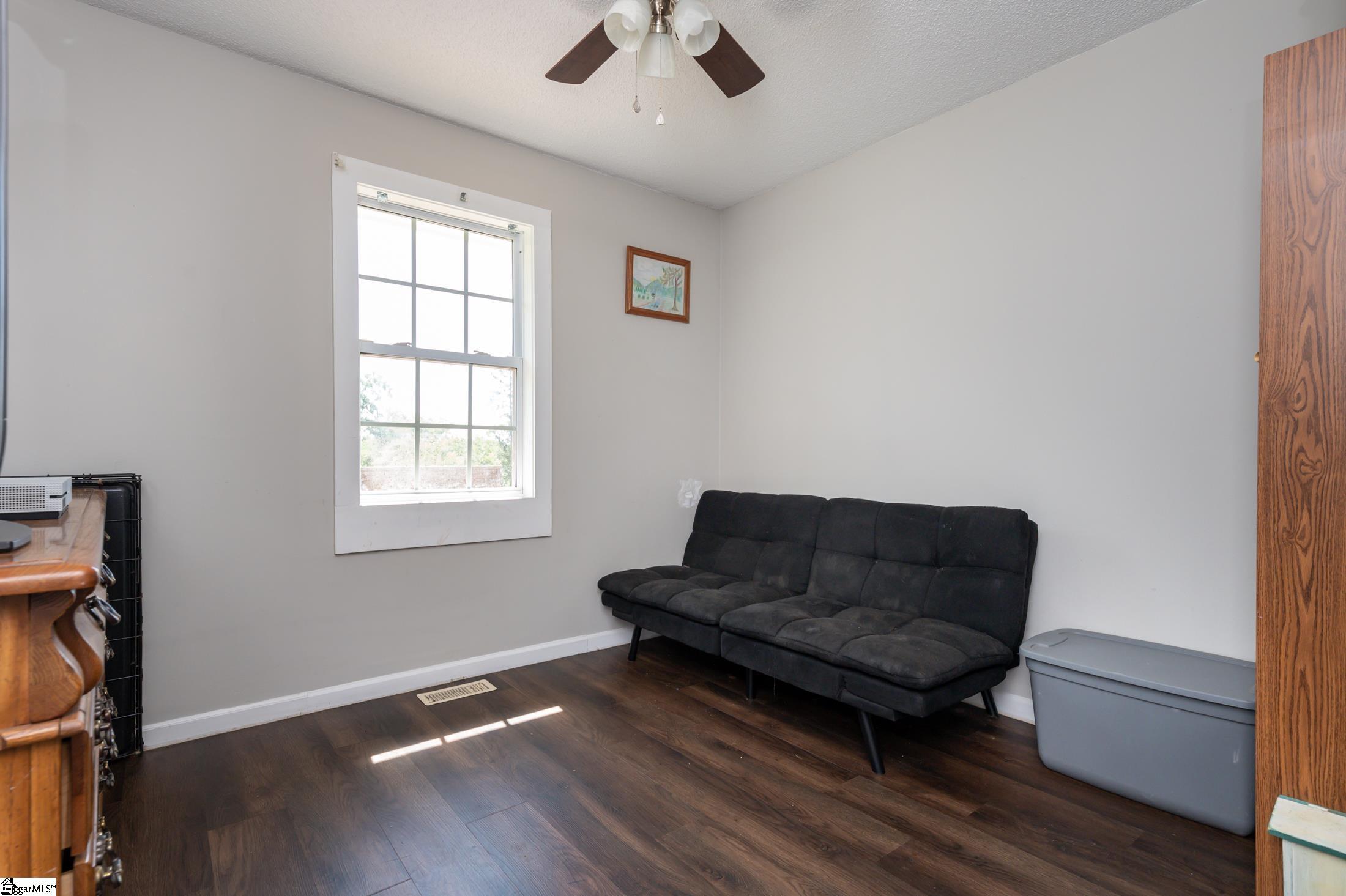 16032 South Radio Station Road Seneca, SC 29678 - Photo 18 of 22 Gallery Image 18