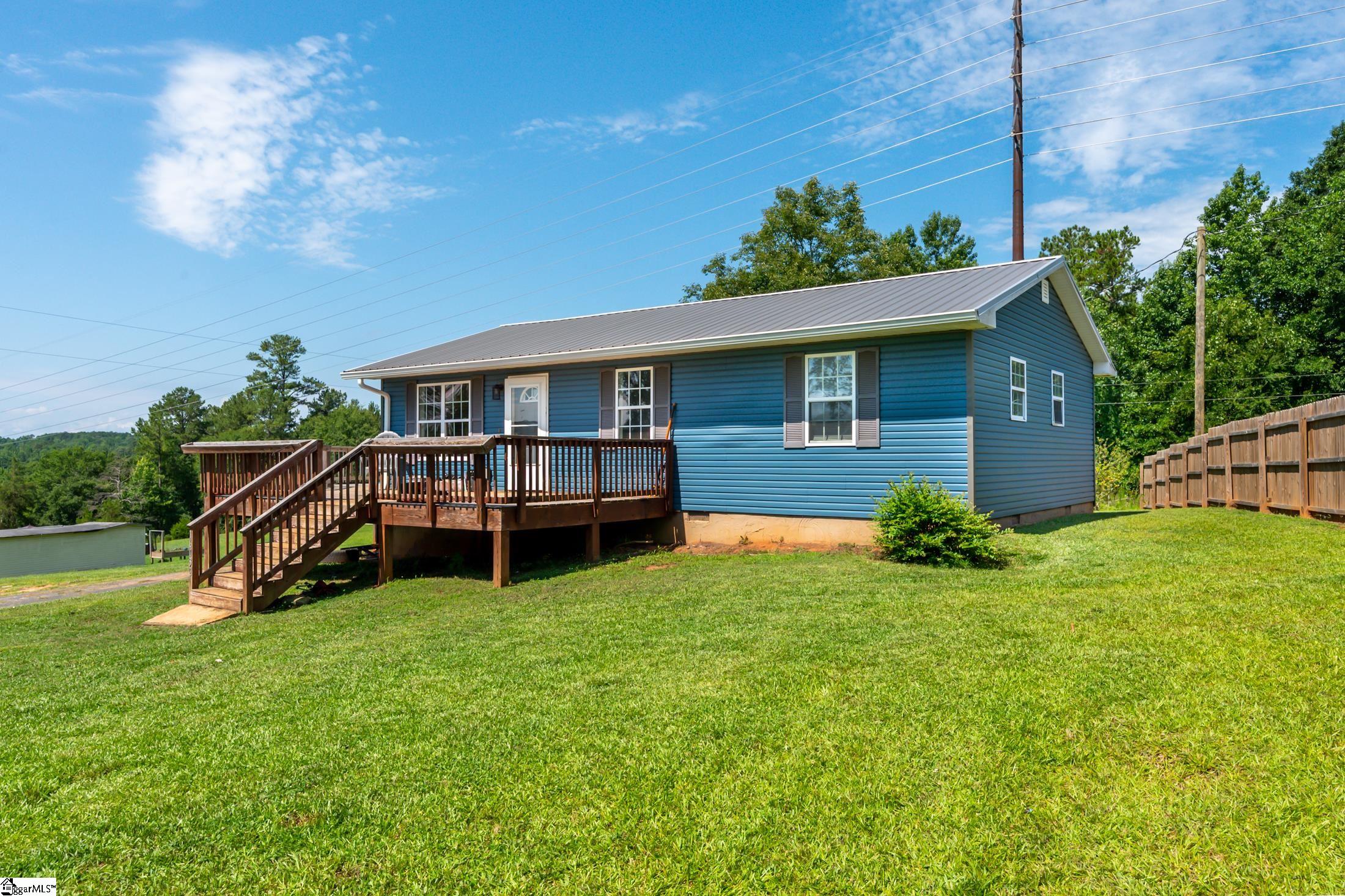 16032 South Radio Station Road Seneca, SC 29678 - Photo 3 of 22 Gallery Image 3
